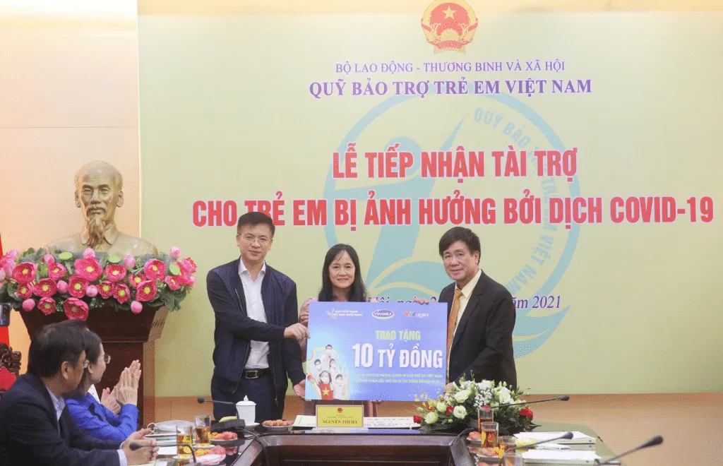 20 cách quảng cáo sản phẩm online và truyền thống hiệu quả nhất 31 Vinamilk hỗ trợ và góp 1 triệu ly sữa cho trẻ em bị ảnh hưởng tử đại dịch Covid-19