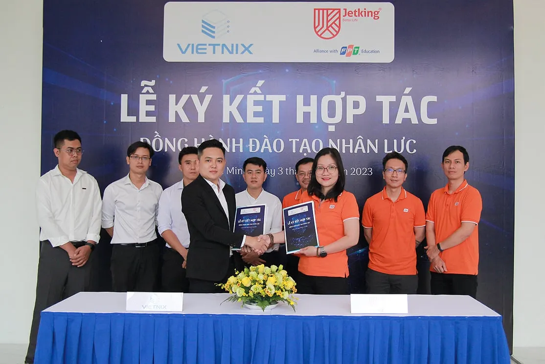 Ký kết hợp tác giữa Vietnix và Jetking