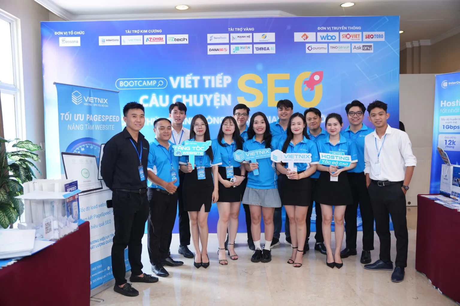 Vietnix – Nhà tài trợ Kim Cương Bootcamp “Viết tiếp câu chuyện SEO 2025” 19 Vietnix đồng hành cùng bootcamp “Viết tiếp câu chuyện SEO 2025”
